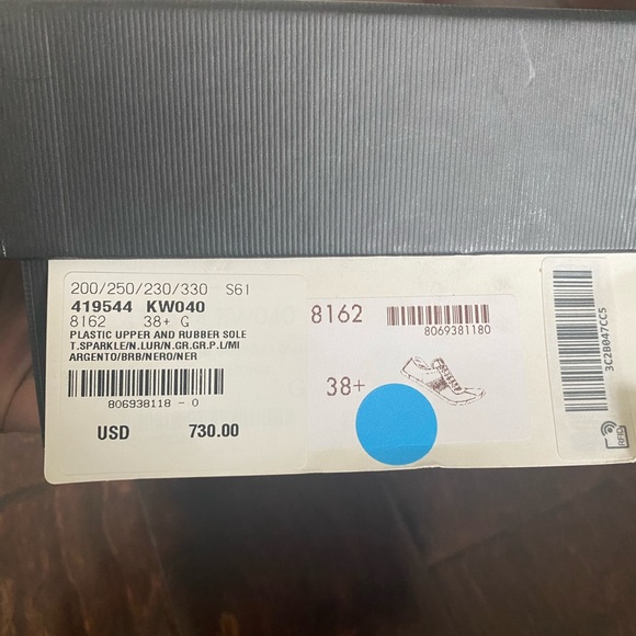 Authentic Gucci sneakers! - Picture 2 of 15